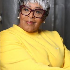 Meet your Posher, Constance